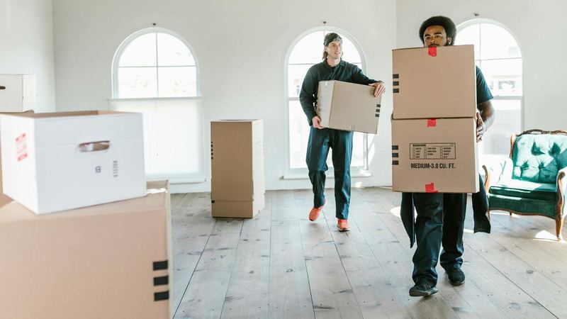 Mover handling office relocation boxes